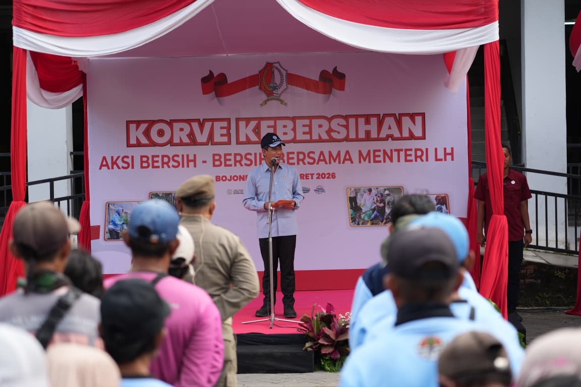 Pulang Kampung, Menteri LH Pimpin Aksi Bersih-Bersih dan Dorong Bojonegoro Jadi Teladan Nasional