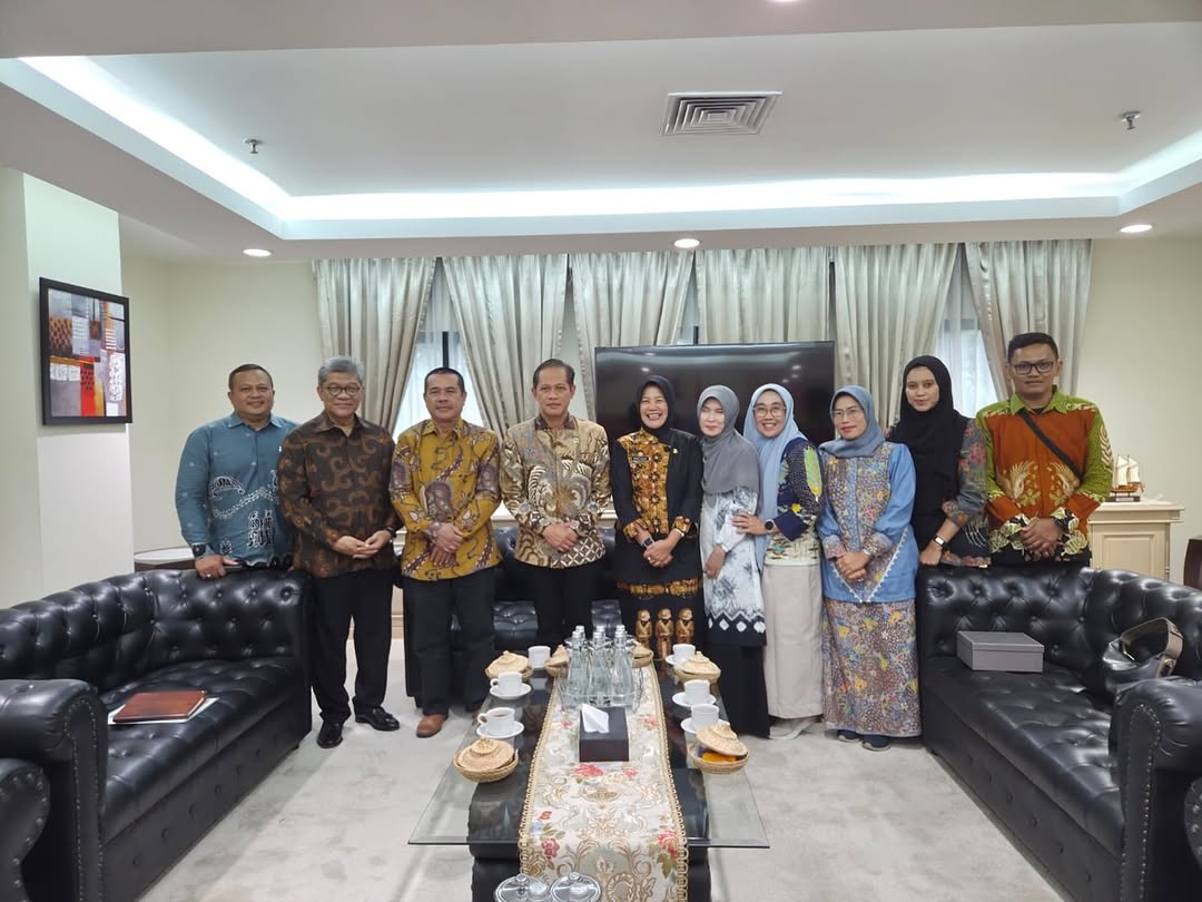Kunjungan Ke Kementerian Lingkungan Hidup